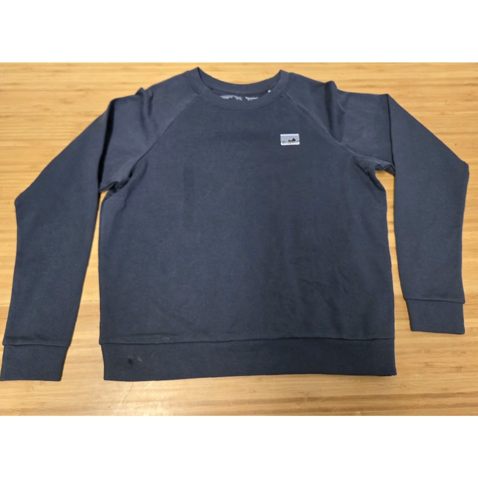 Patagonia VINTAGE? No — Patagonia Sweater Mens Small Crewneck Pullover Organic Cotton Patch Casual Size US S / EU 44-46 / 1 - 2 Thumbnail