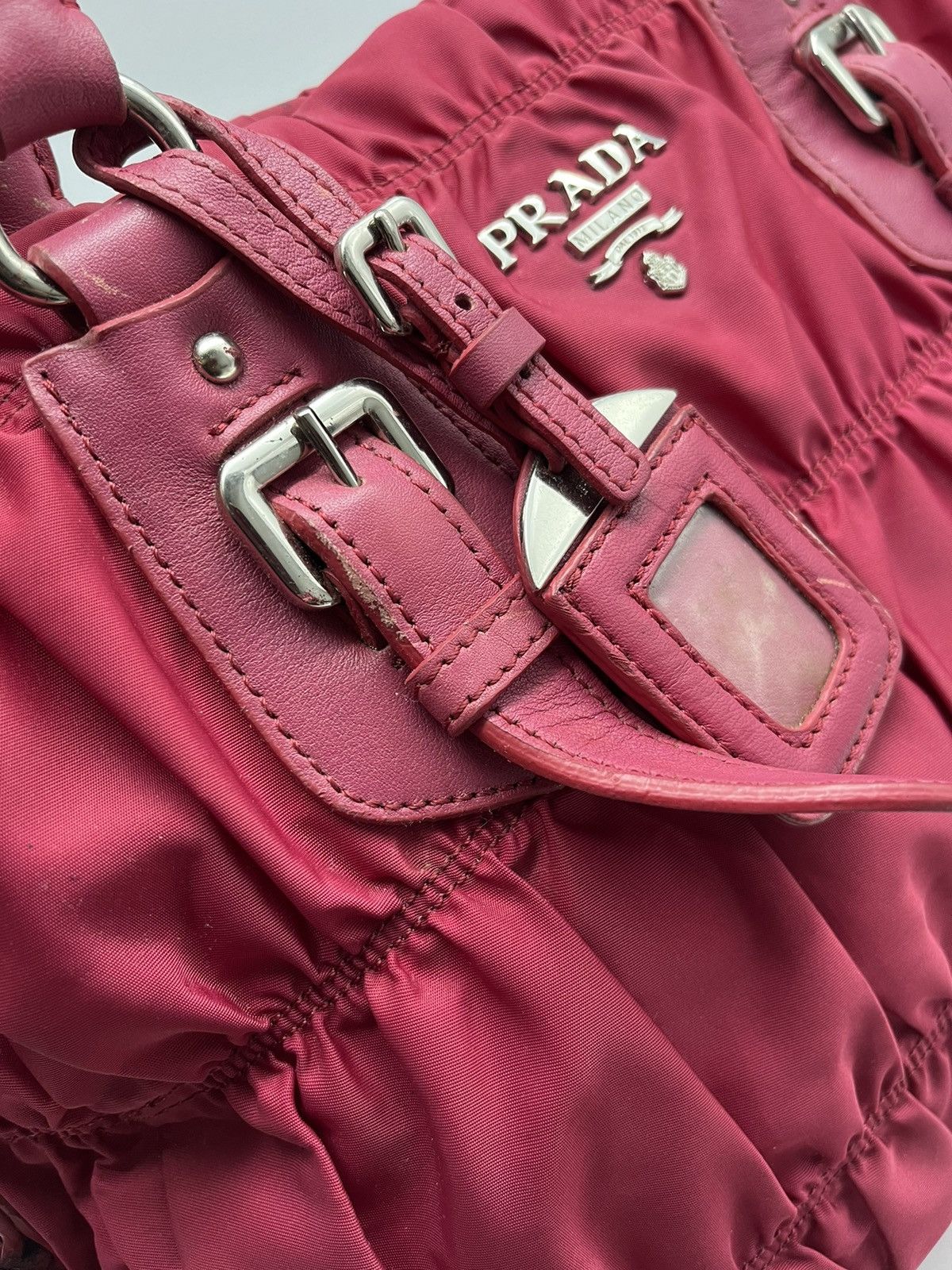 Prada Authentic PRADA Gaufre Shoulder Bag Size ONE SIZE - 18 Thumbnail