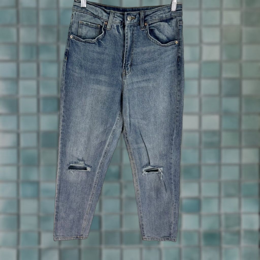 Vintage Wild Fable Jeans 8 Blue 28X26 Straight Distressed Denim Size 30" / US 8 / IT 44 - 1 Thumbnail