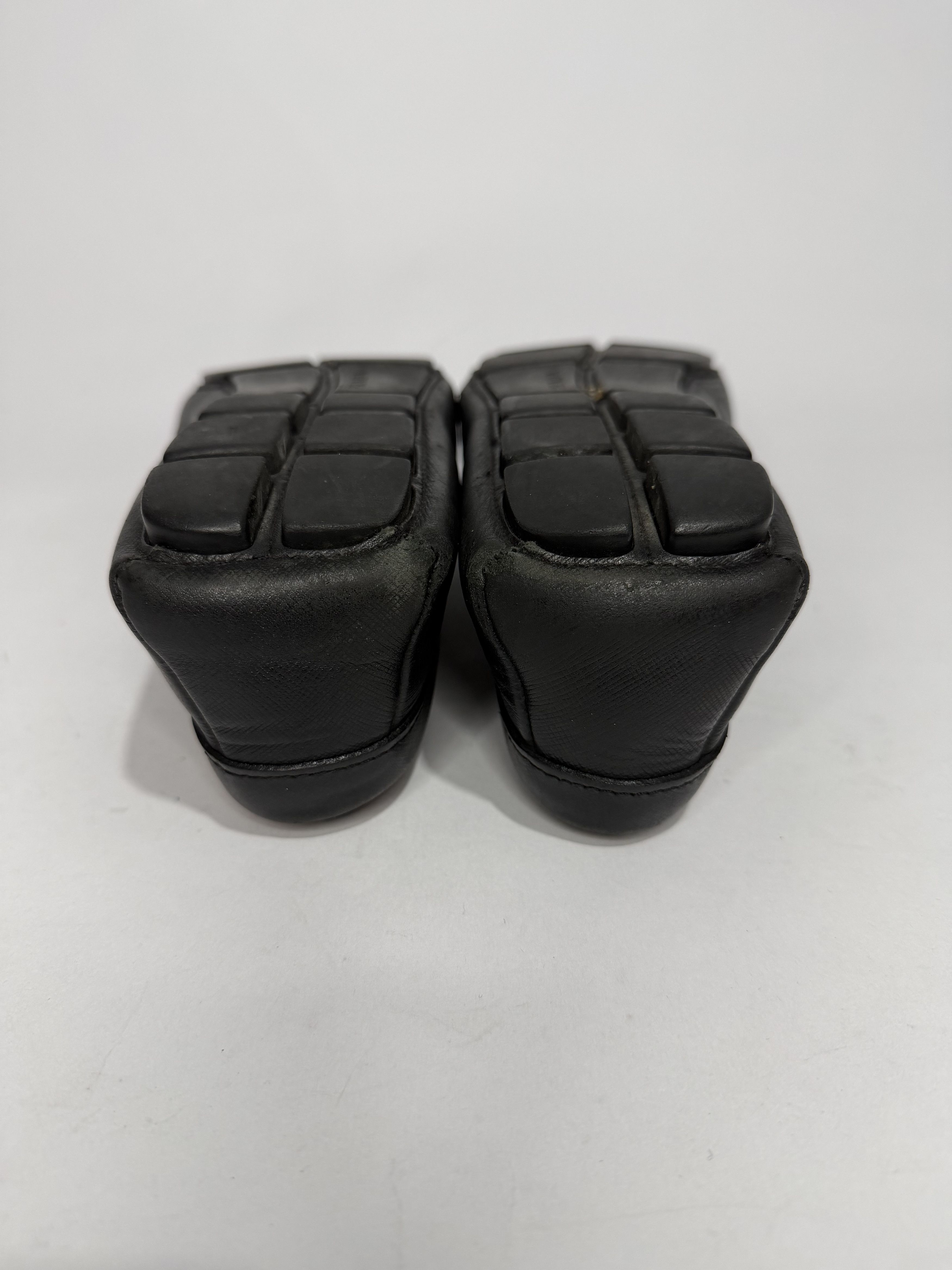 Prada Prada Black Leather Driver Loafer Size 7 UK/ 8 US/ 41 EU Size US 8 / EU 41 - 8 Thumbnail