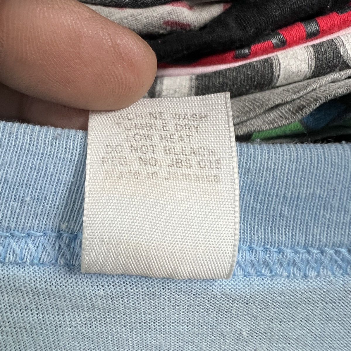 Vintage VTG GO AS THE SPIRIT TEE SIZE LARGE FIT MEDIUM Size US L / EU 52-54 / 3 - 4 Thumbnail