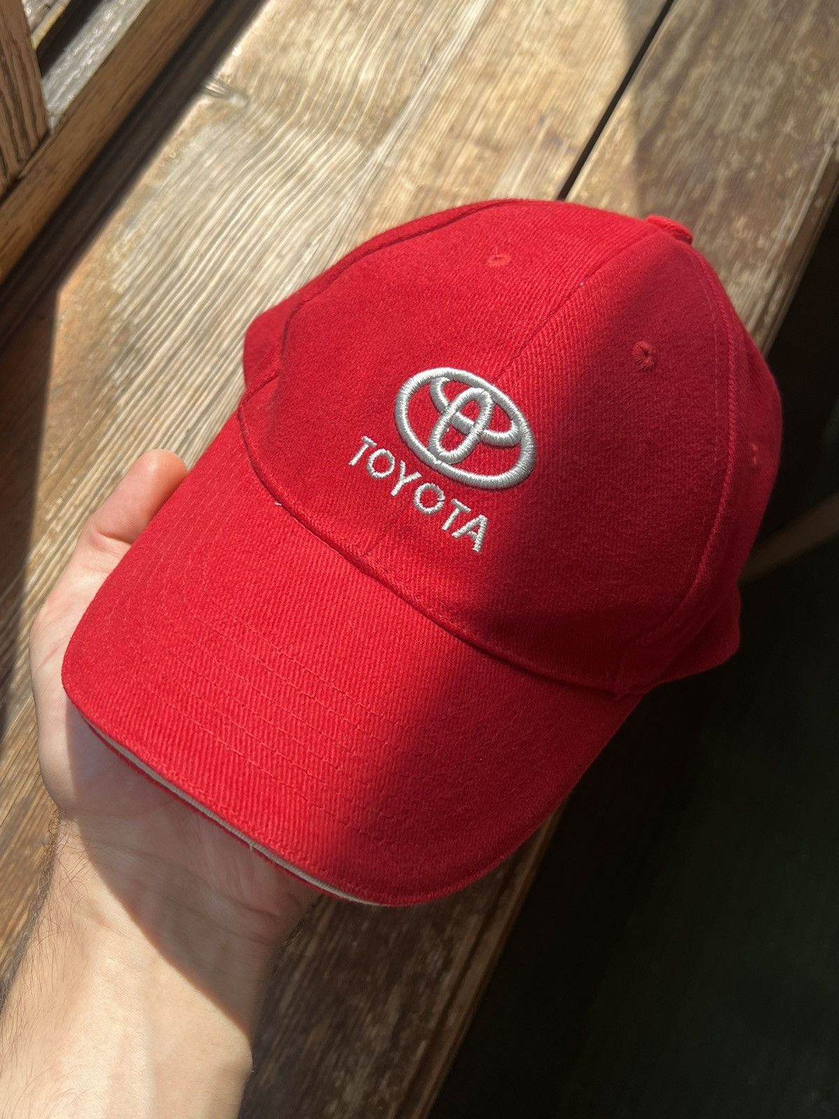 Japanese Brand Vintage Y2K Toyota Embroidery Baseball Cap Size ONE SIZE - 1 Thumbnail