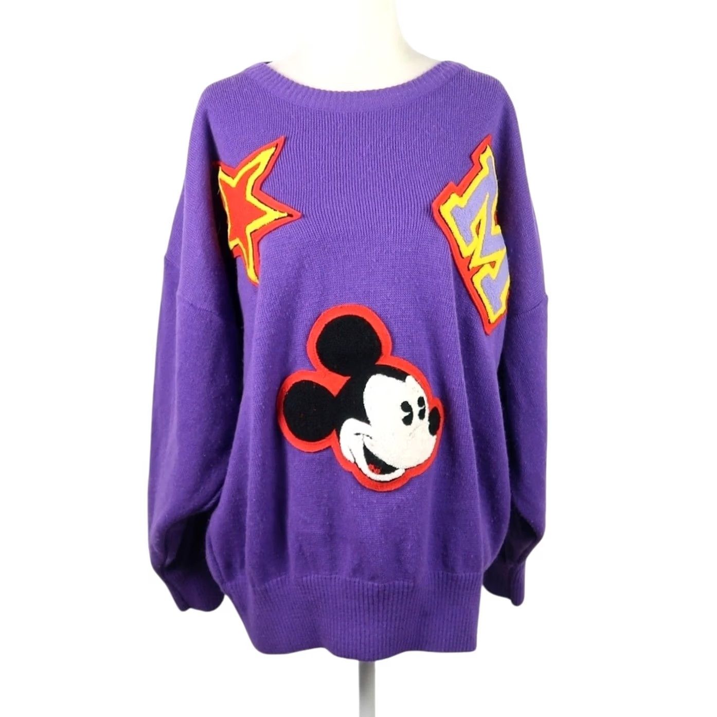Disney VINTAGE 80s Sunday Comics purple Mickey Mouse patch sweater L Women Crew Neck Long Sleeve Knit Acrylic Disney Satin? Size L / US 10 / IT 46 - 2 Thumbnail