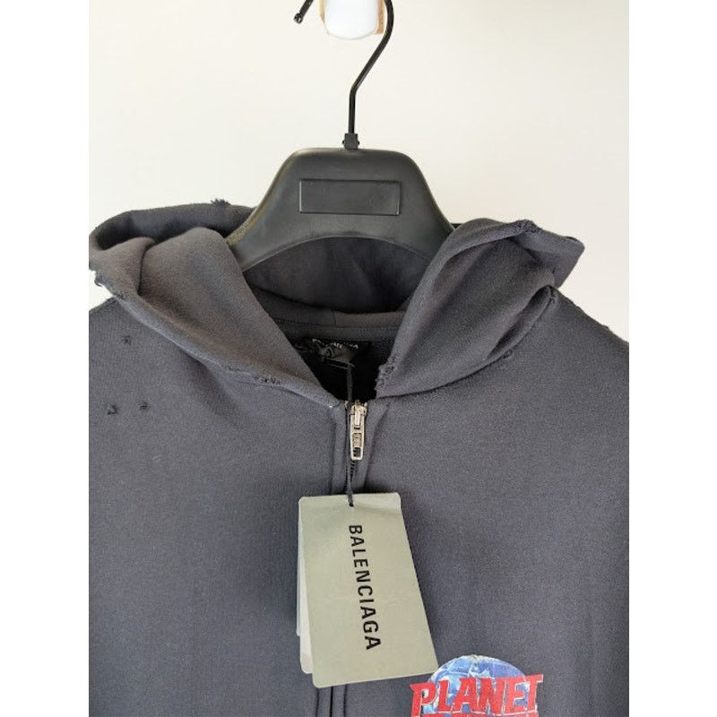 Balenciaga o1rshd1 Planet Earth Molleton Arch Zip-Up Hoodie in Black Size US M / EU 48-50 / 2 - 8 Thumbnail