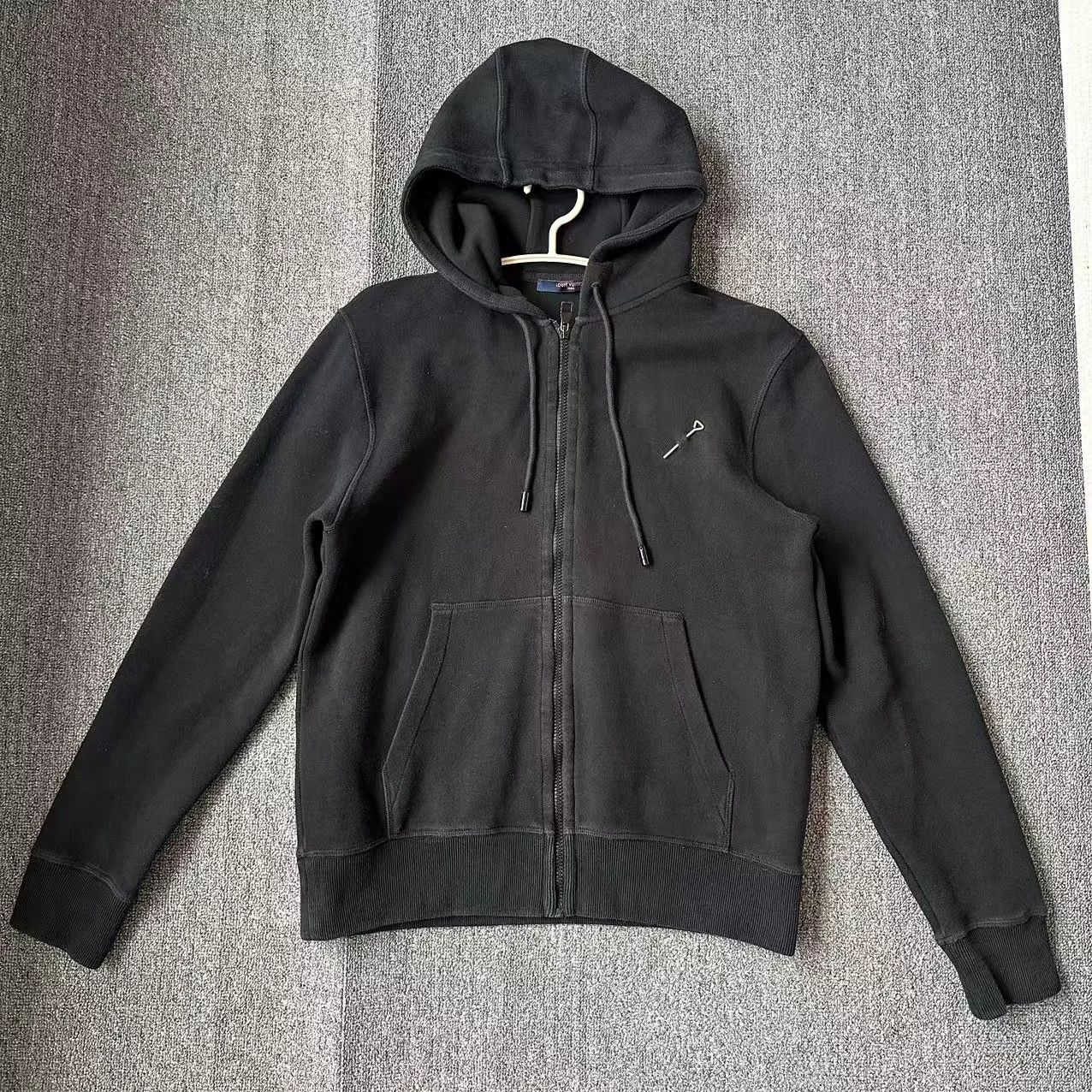 Louis Vuitton Louis Vuitton Black Hooded Jacket Size US S / EU 44-46 / 1 - 1 Thumbnail