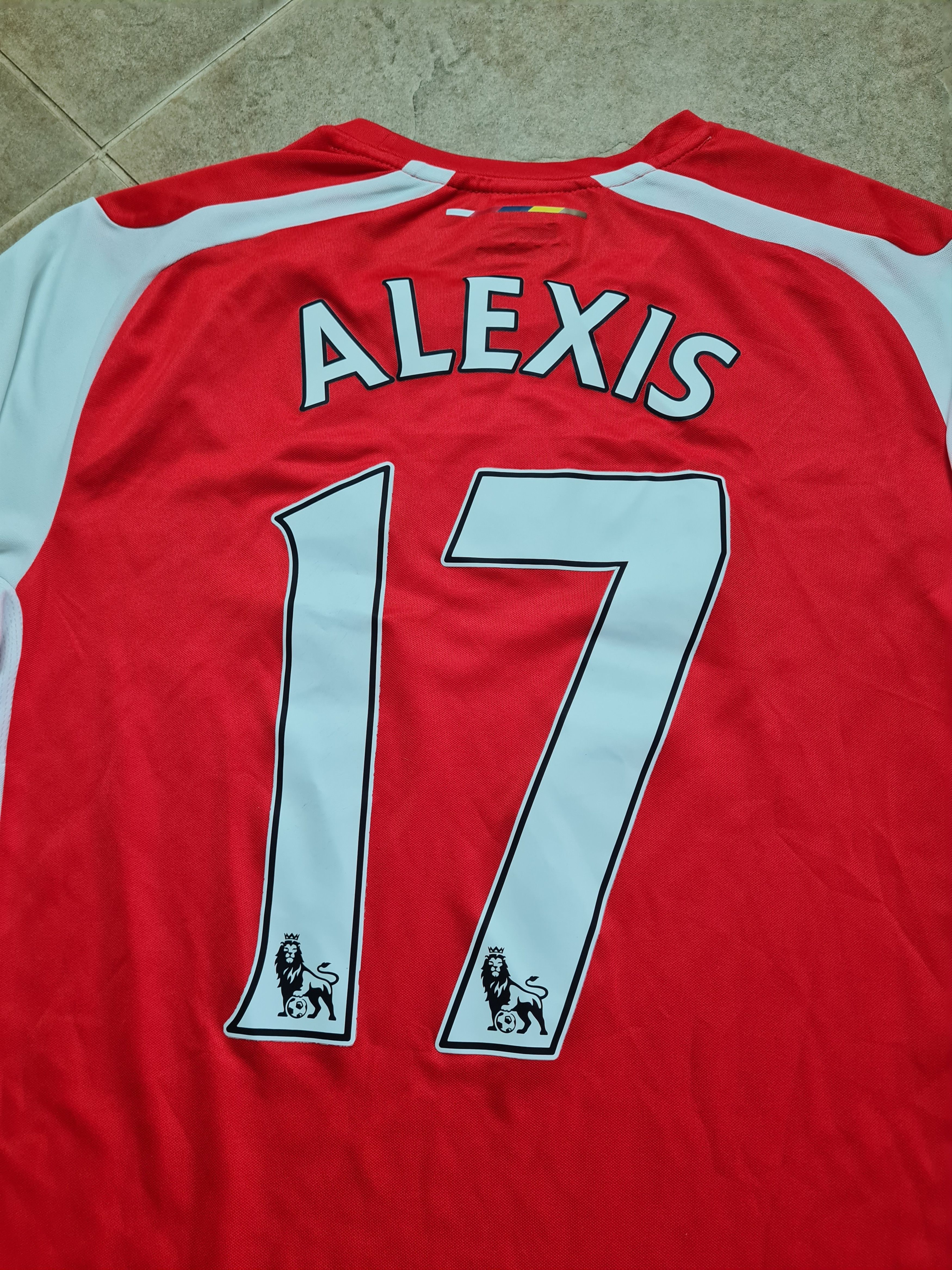 Puma Jersey Alexis Sanchez Arsenal London 2015 Puma Soccer Shirt Size US M / EU 48-50 / 2 - 17 Thumbnail