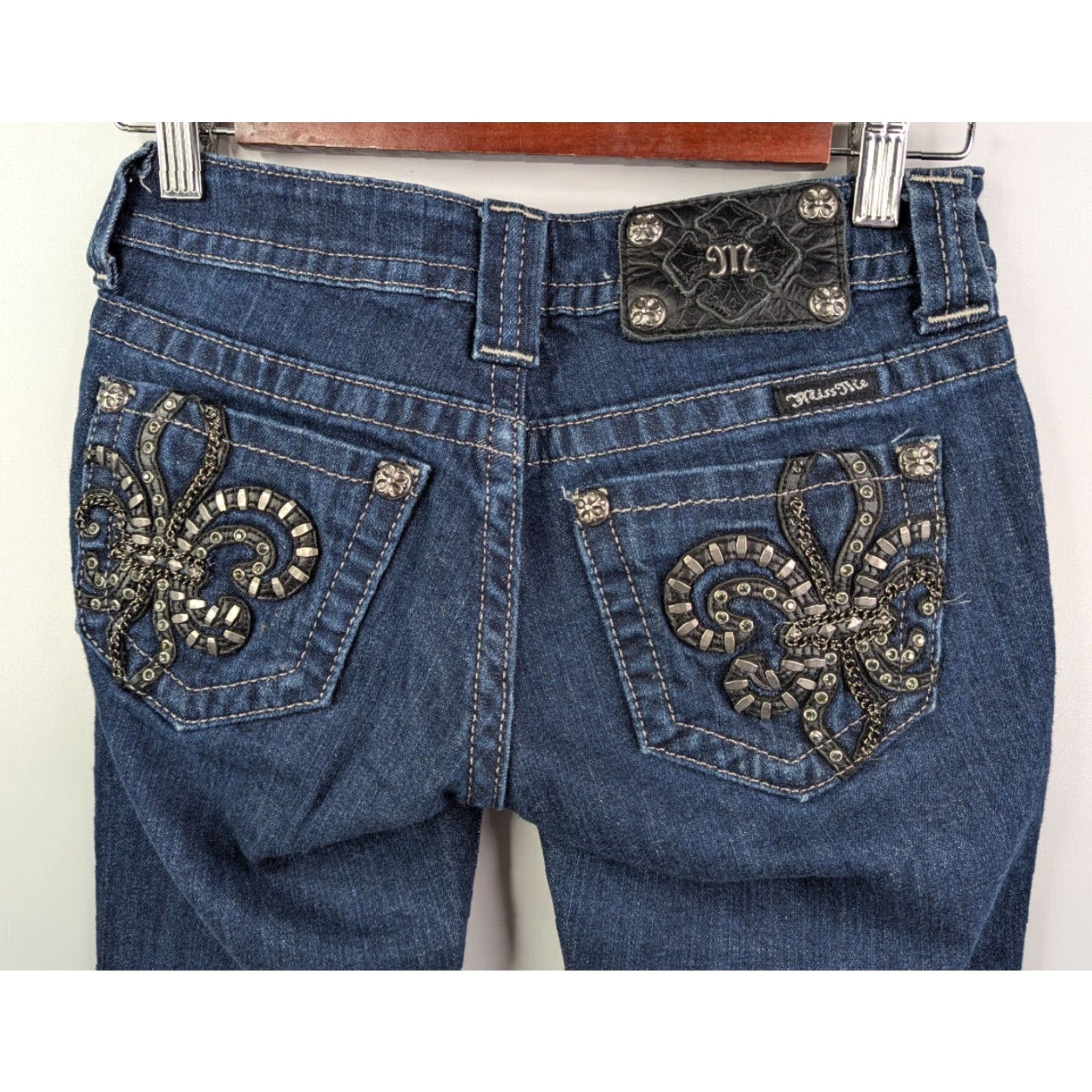 Miss Me Miss Me Straight Leg Denim Blue Embelleshed Jeans Low Rise Size 24 JP6048T3 Size 42" / US 20 - 3 Thumbnail