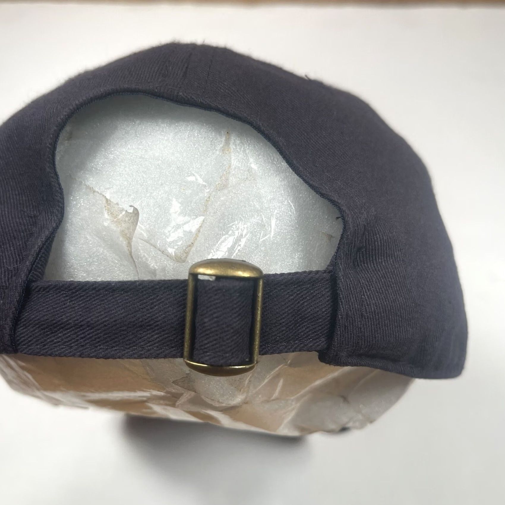 Vintage Unbranded Black Baseball Hat Cap Adult Adjustable StrapBack One Size Fits Most Size ONE SIZE - 7 Thumbnail