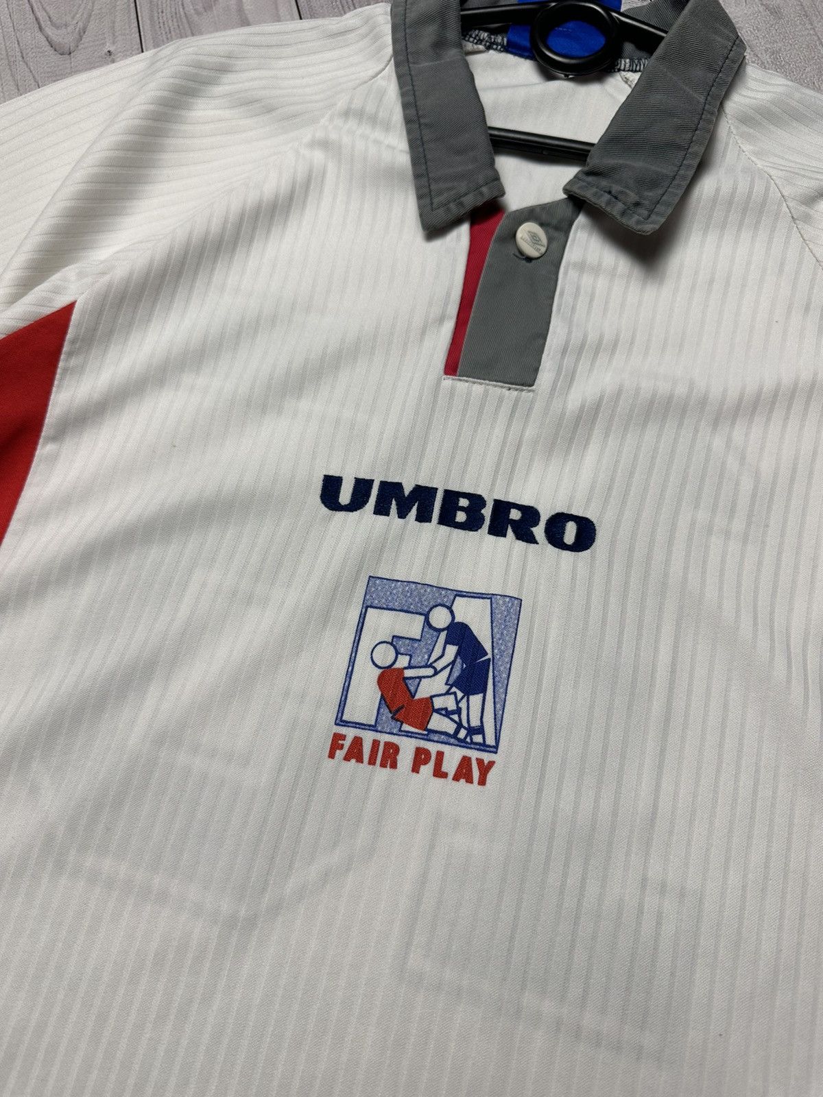Umbro × Vintage Vintage England soccer jersey Umbro Fair play 15 long sleeve Size US XL / EU 56 / 4 - 7 Thumbnail