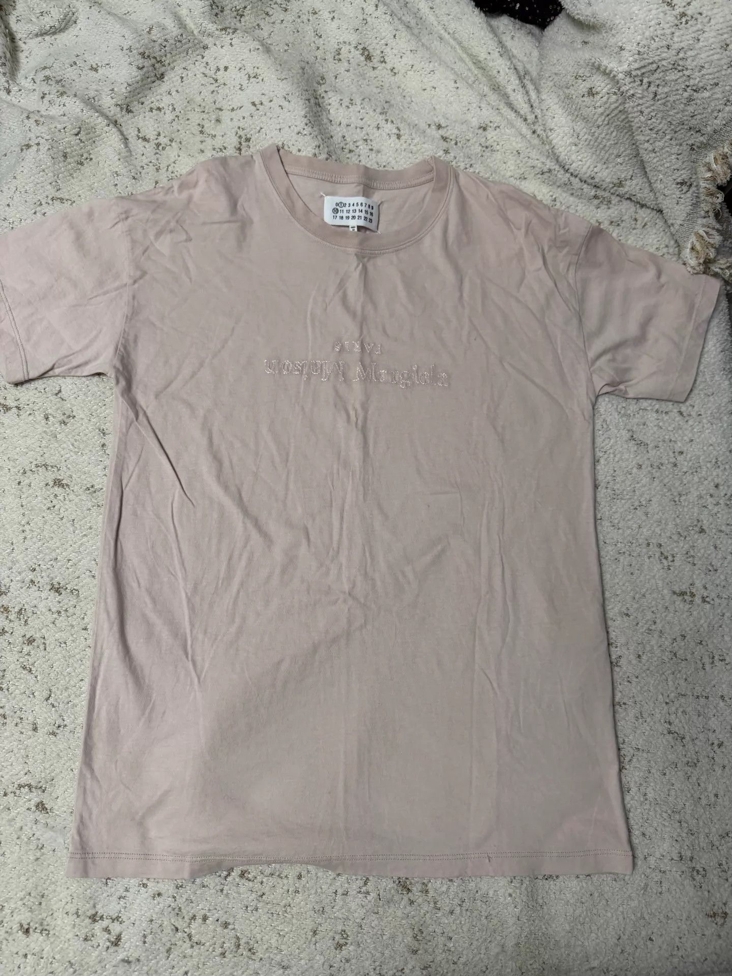MM6 MM6 Reversed Lettering Short Sleeve Tee M Size M / US 6-8 / IT 42-44 - 1 Thumbnail