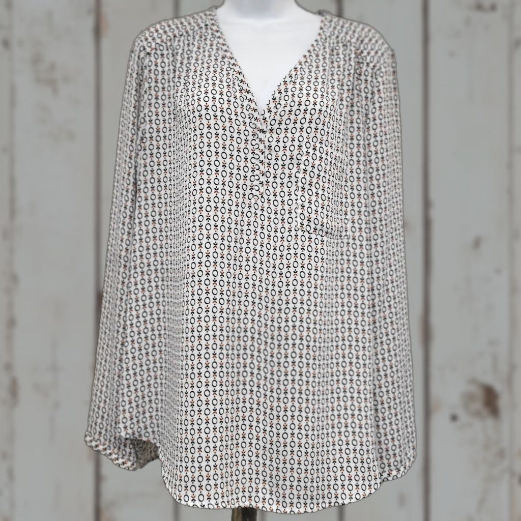 Vintage Pleione Blouse Women's Size XL Black/White Geo Print Long Sleeve VNeck Polyester Geometric Pattern Geo Print Shirt Womens XL Size XL / US 12-14 / IT 48-50 - 1 Thumbnail
