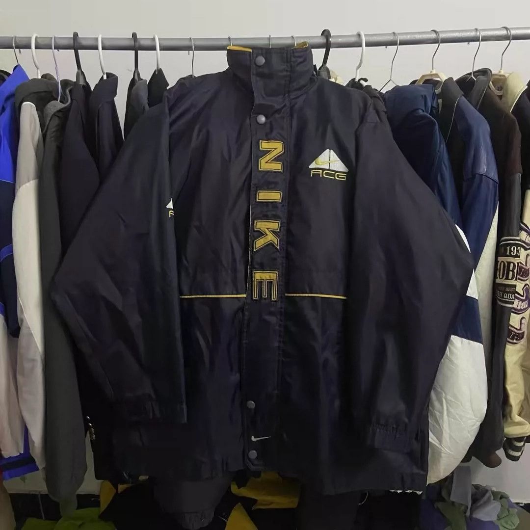 Nike ACG Vintage Nike Oversized Sports Jacket / Track Jacket Size US XL / EU 56 / 4 - 1 Thumbnail