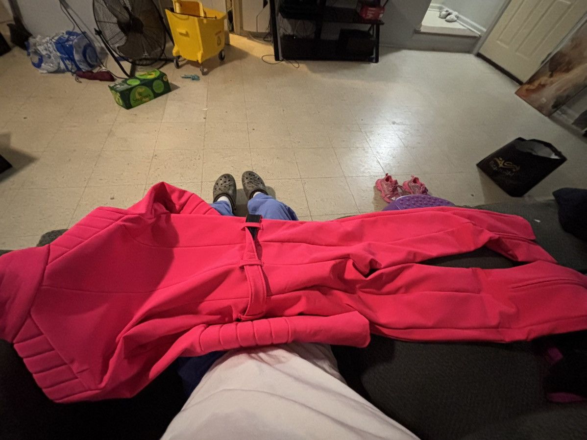 Bogner HOT PINK SNOWSUIT BRAND NEW BOGNER LIMITED Size 32" / US 10 / IT 46 - 6 Thumbnail