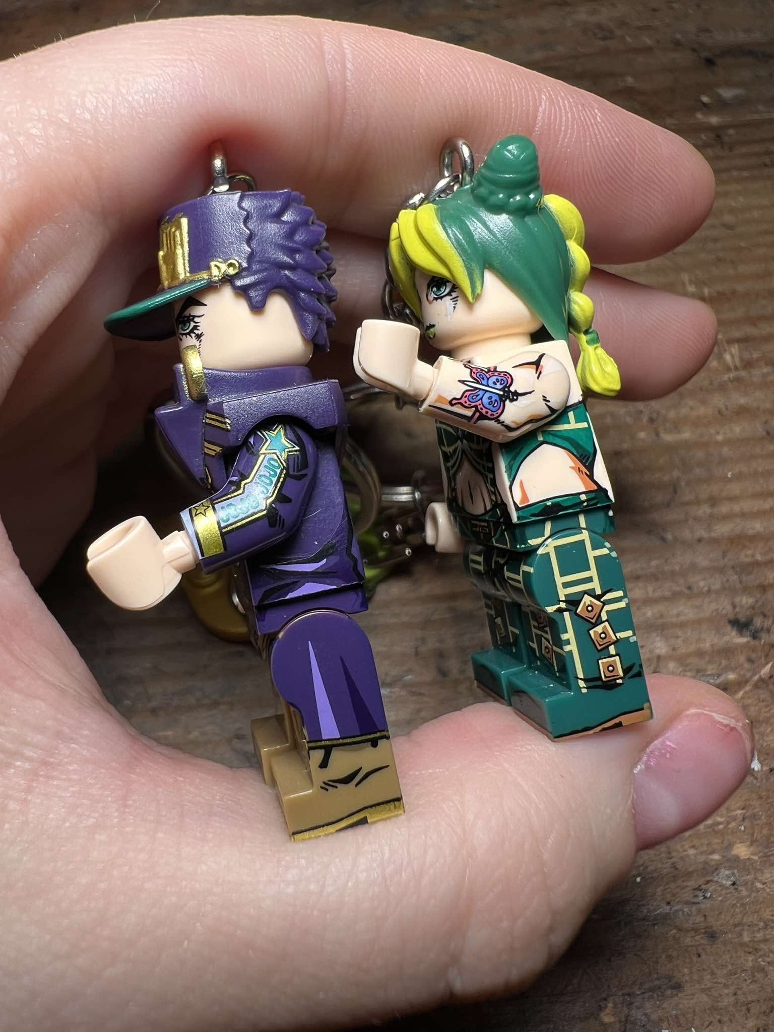 Anime Jojo Jolyne Jotaro anime mini figurine keychain keyring Size ONE SIZE - 5 Thumbnail