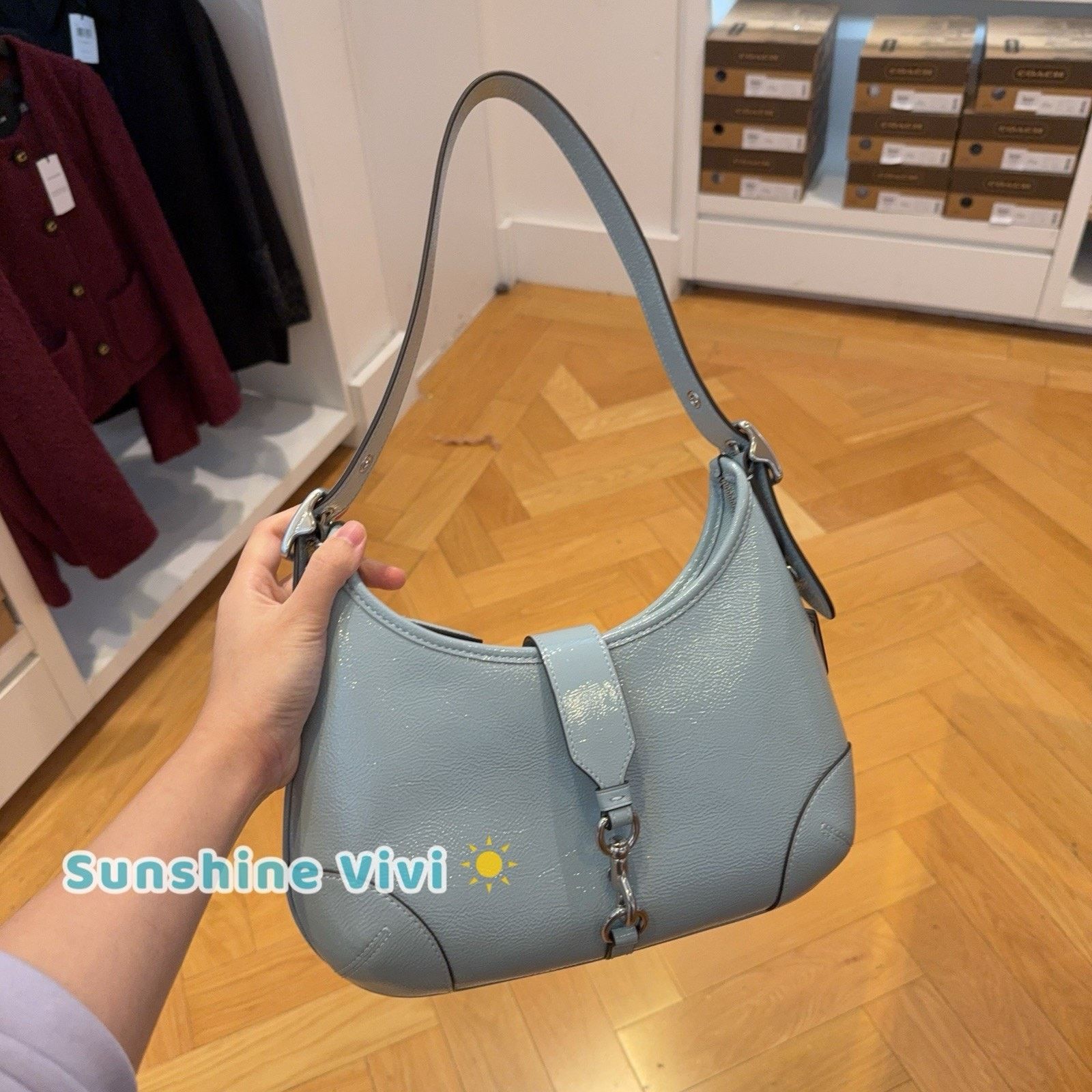 Coach NWT Coach Hamptons Hobo Bag Leather LH/Light Blue CAN33 Size ONE SIZE - 1 Thumbnail