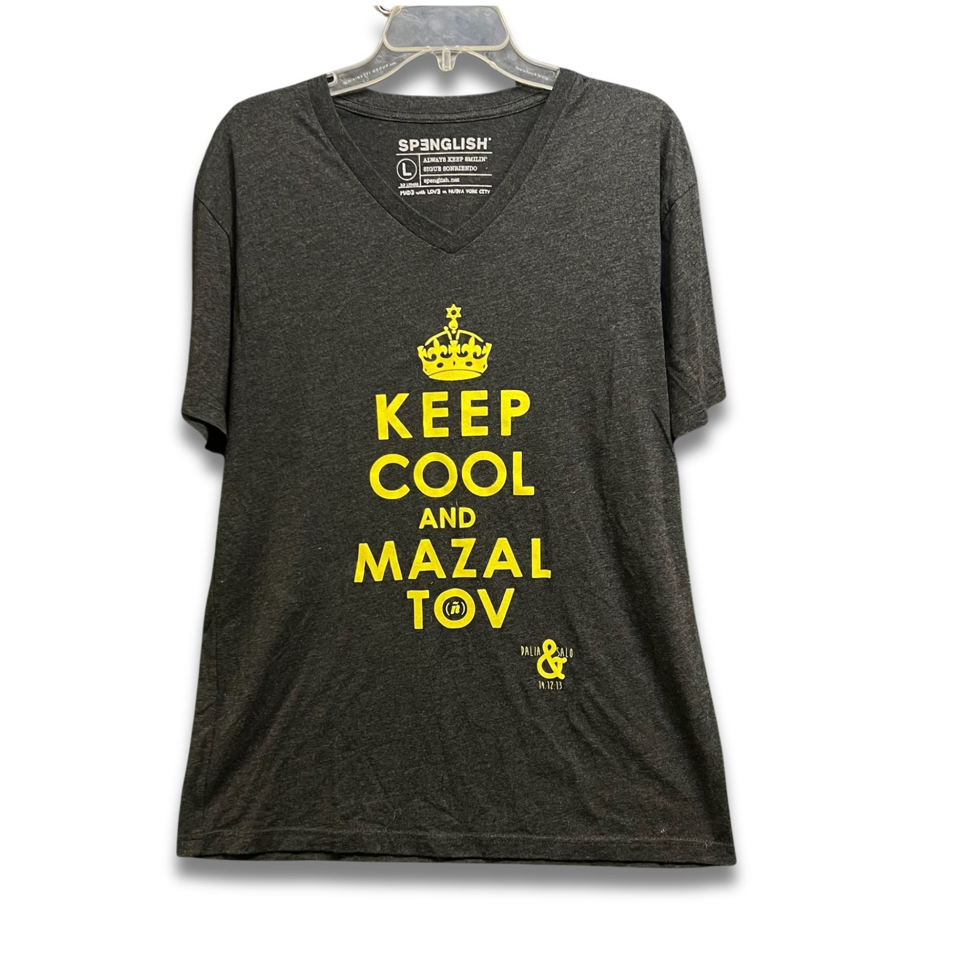 Other SPENGLISH "Keep Cool And Mazal Tov" Graphic V-Neck T-Shirt C Size US L / EU 52-54 / 3 - 2 Thumbnail