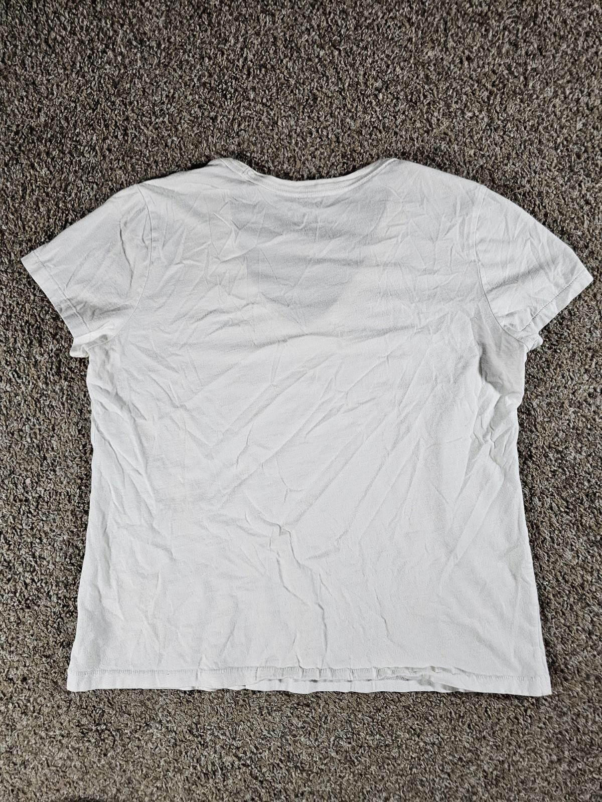 Other Universal Thread white vneck L Size L / US 10 / IT 46 - 6 Thumbnail