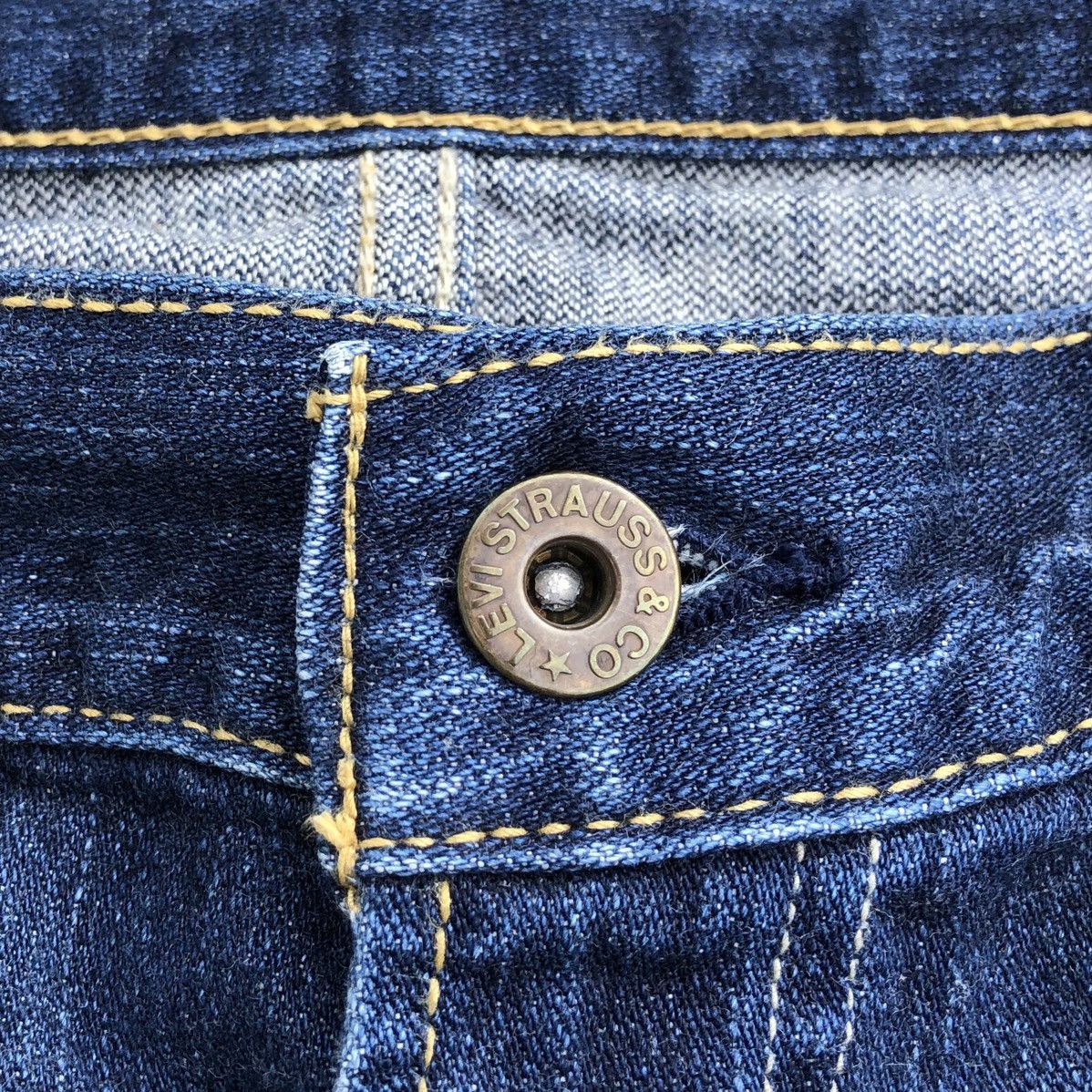 Levi's Vintage Clothing Vintage Levis 503 Distressed Denim Short Pants Size US 34 / EU 50 - 6 Thumbnail