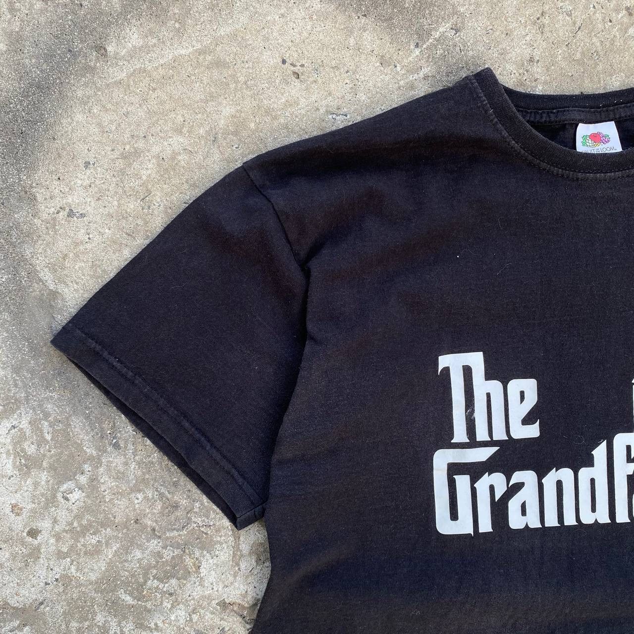 Band Tees Vintage T-shirts The Grandfather Big Logo Game Movie Y2K 00s Size US L / EU 52-54 / 3 - 6 Thumbnail