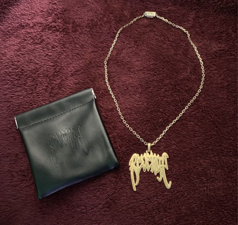 image of Revenge Gold Pendant Chain, Men's