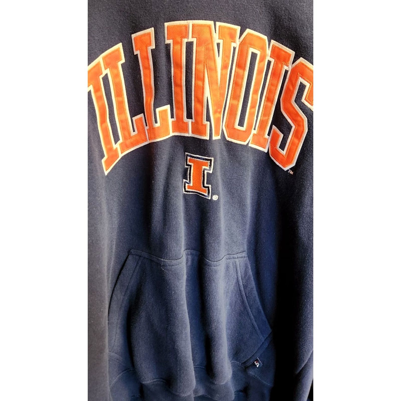 Vintage VINTAGE J. America Illinois Hoodie Mens 2XL Sweatshirt Illini Chief Embroidered Blue Graphic Print Hoodie Mens XL? Size US XXL / EU 58 / 5 - 5 Thumbnail