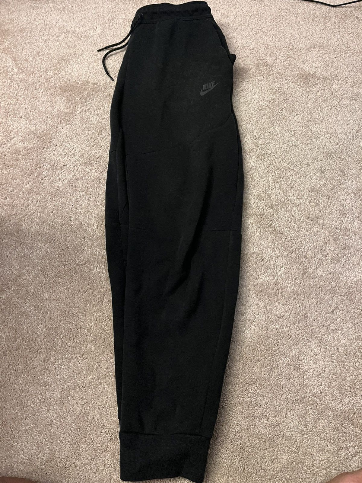nike tech joggers junior