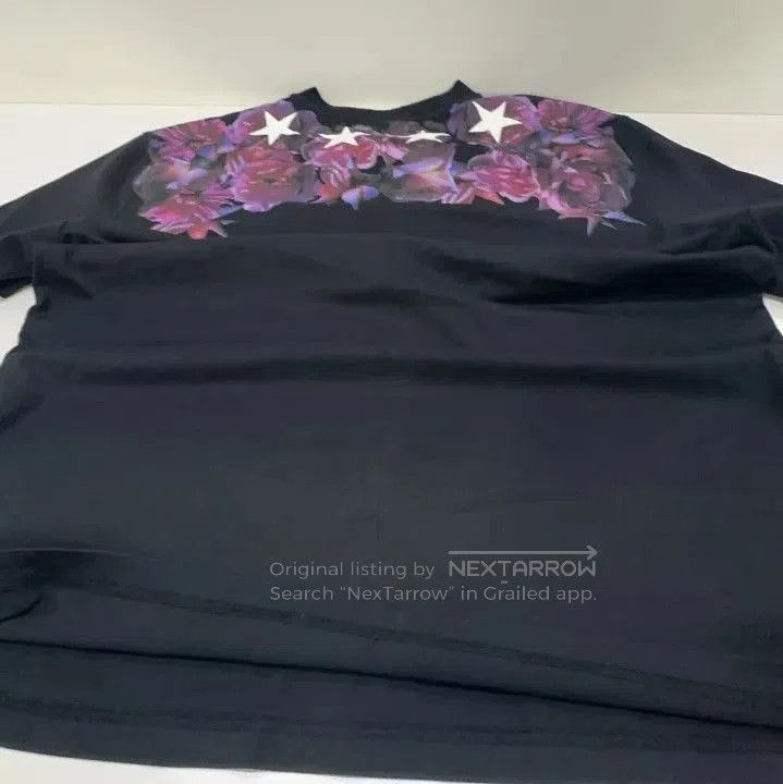 Givenchy Givenchy Floral Star Print Short Sleeve T-Shirt. Size US XL / EU 56 / 4 - 8 Thumbnail