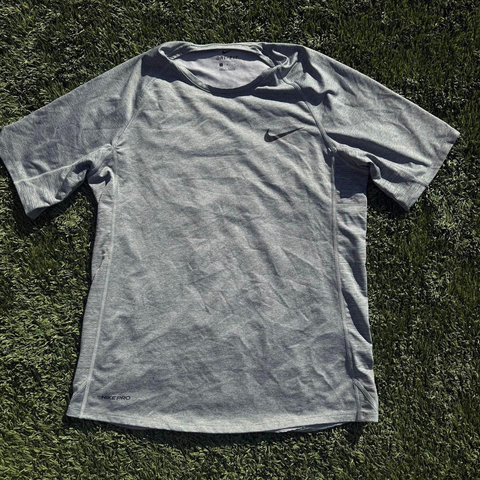 Nike Nike Drifit Compression Shirt Grey Size Large Size US L / EU 52-54 / 3 - 1 Thumbnail