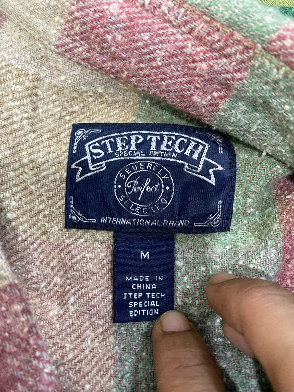 Vintage Vintage Step Tech Button Up Long Sleeve Shirt Size US M / EU 48-50 / 2 - 7 Thumbnail