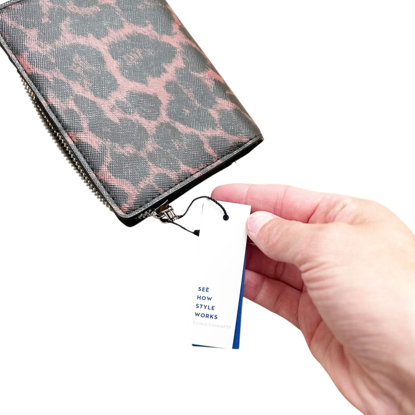 Apt. 9 Kohls Apt 9 Cheetah Leopard Print Wallet Size ONE SIZE - 5 Thumbnail