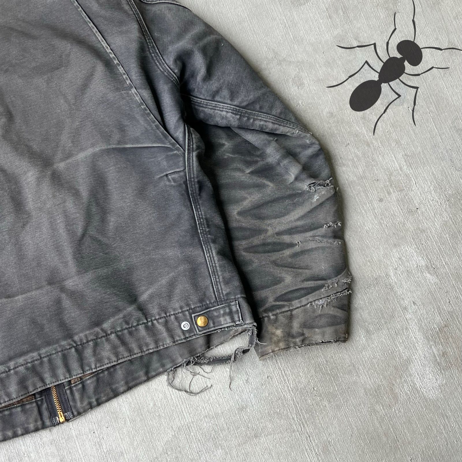 Carhartt × Vintage Carhartt J97 BLK faded black detroit work wear jacket Size US L / EU 52-54 / 3 - 14 Thumbnail
