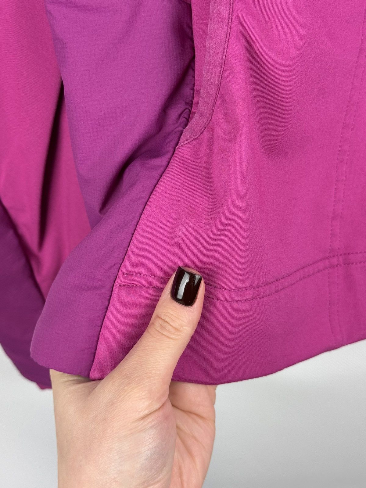 Arc'teryx Arcteryx Outdoor Nylon Atom LT Full Zip Windbreaker Jacket Size M / US 6-8 / IT 42-44 - 23 Thumbnail