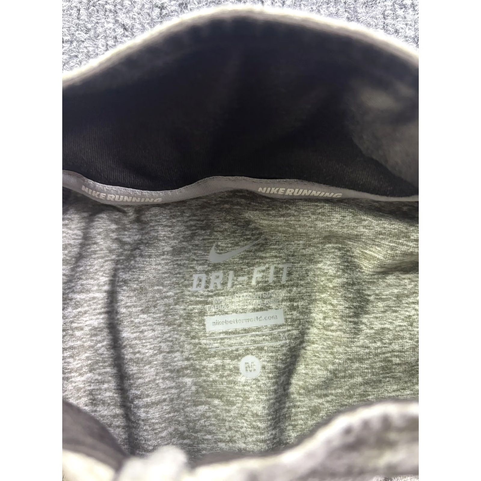 Nike Nike Dri-FIT Element Pullover Mens M Gray 1/4 Zip Long Sleeve Running Top Size US M / EU 48-50 / 2 - 3 Thumbnail