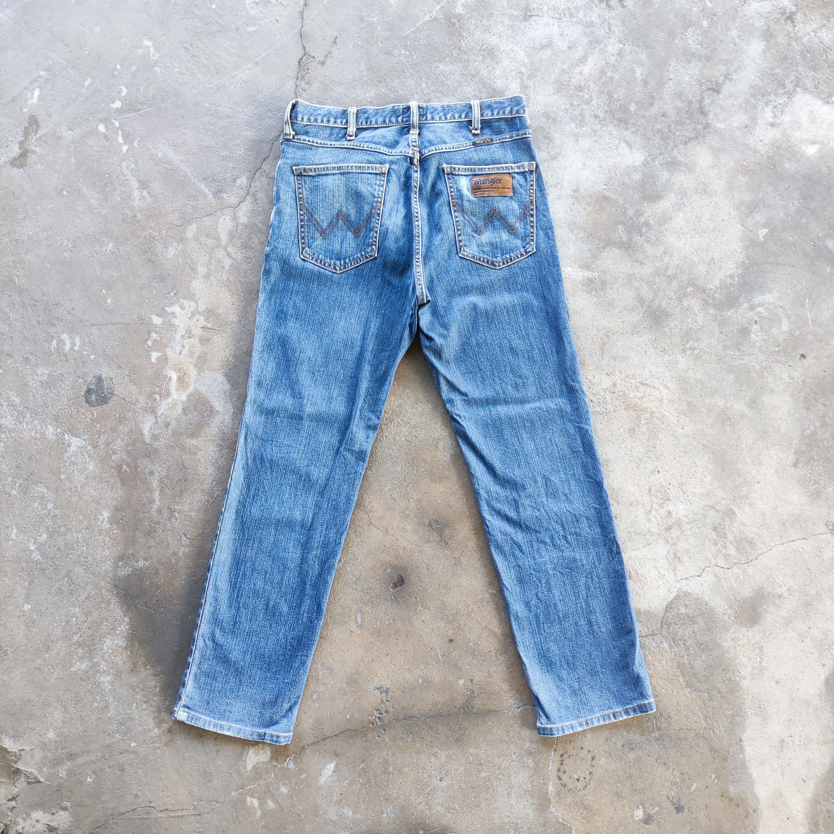 Wrangler Vintage Wrangler Brand Jeans Ripped Faded pants Size US 33 - 8 Thumbnail