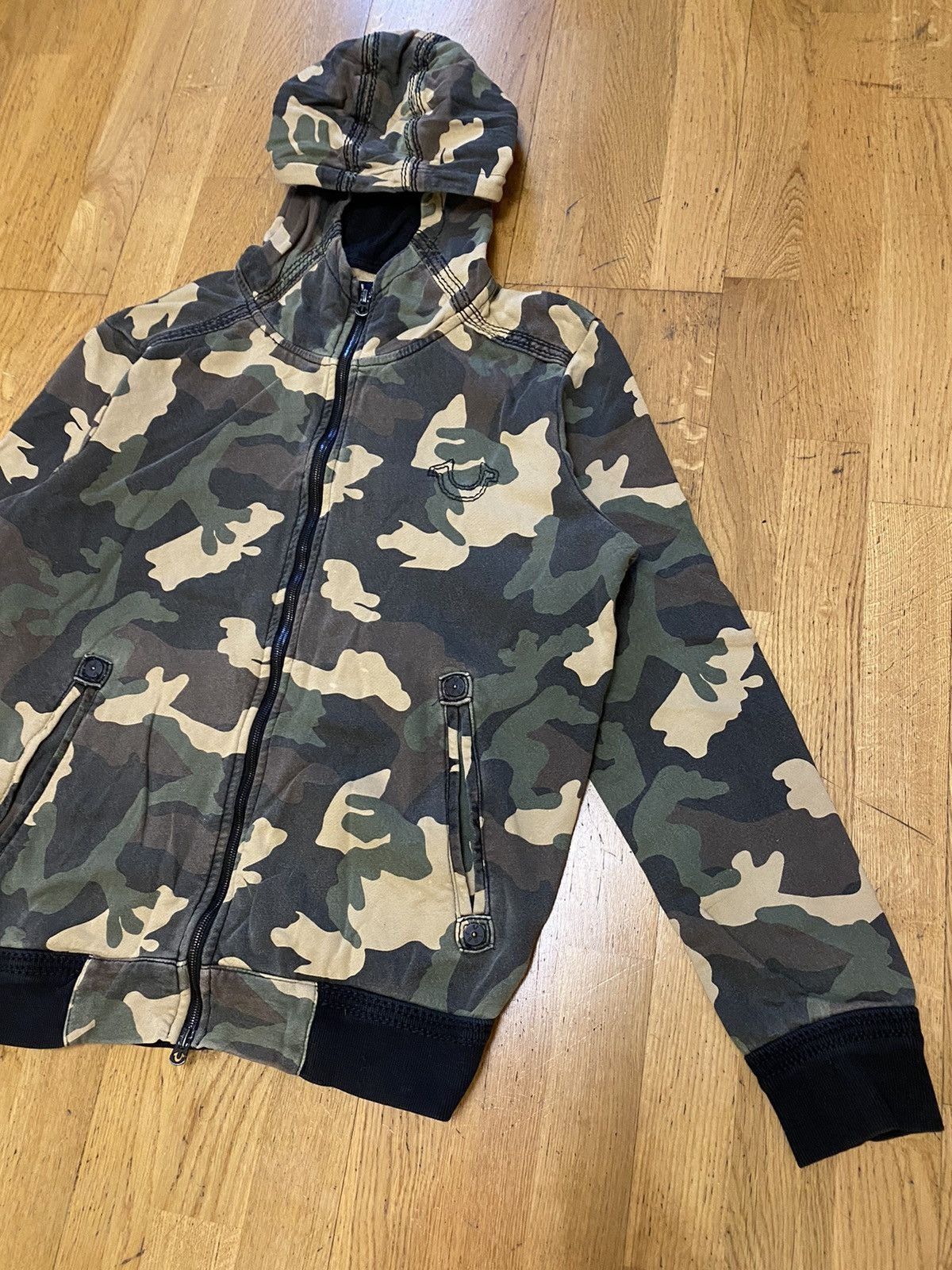 Other True Religion camo hoodie - Size M Size US M / EU 48-50 / 2 - 5 Thumbnail