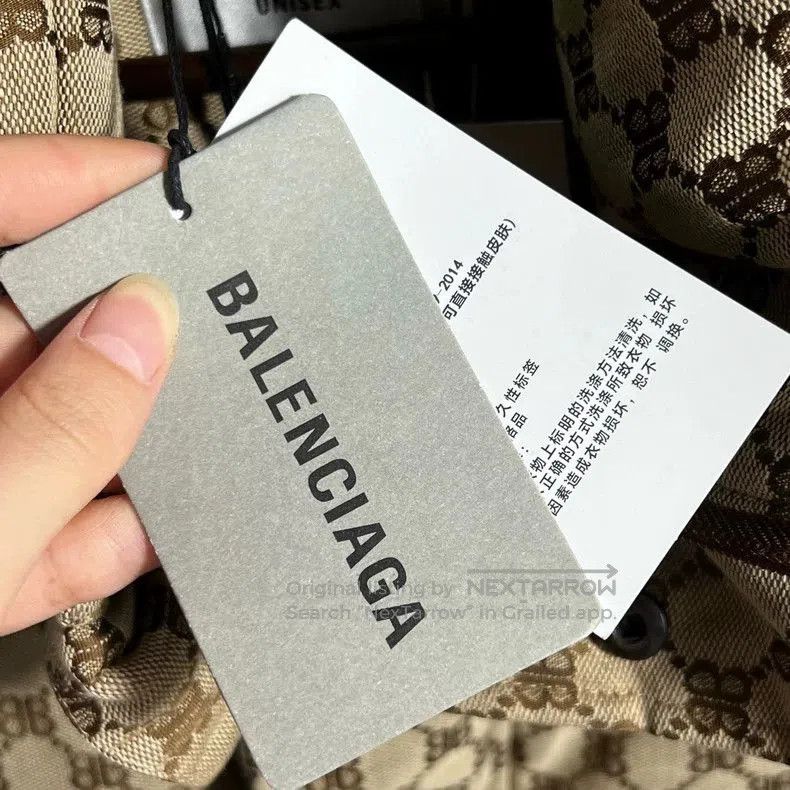 Balenciaga Balenciaga x Gucci Printed Down Vest . Size US XS / EU 42 / 0 - 5 Thumbnail