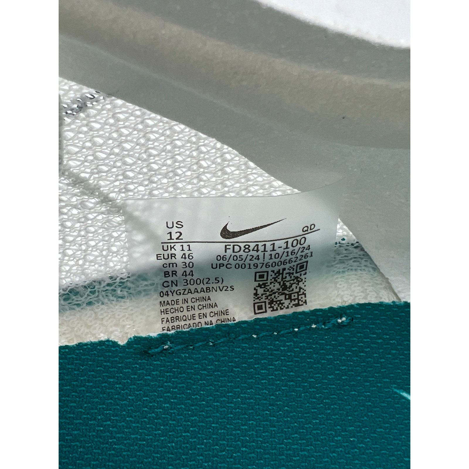 Nike Nike ZoomX Victory 2 “White Electric Algae” size 12 men’s Size US 12 / EU 45 - 6 Thumbnail