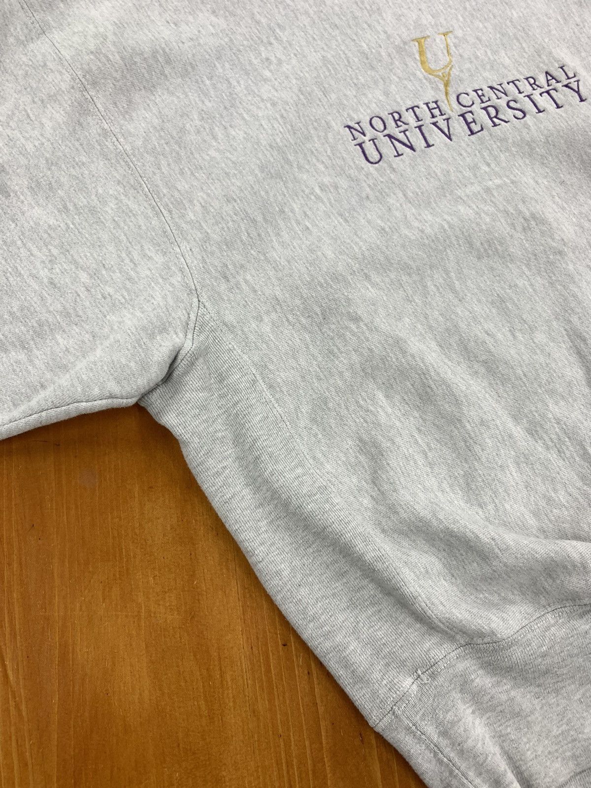 Champion × Vintage Vintage Crewneck Champion Reverse Weave North Central Uni Crewneck Size US XL / EU 56 / 4 - 1 Thumbnail