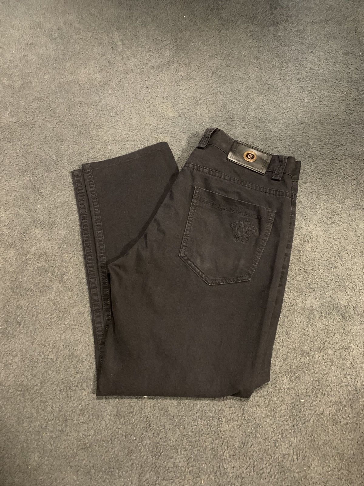 Versace VINTAGE GIANNI VERSACE JEANS Size US 32 / EU 48 - 1 Thumbnail
