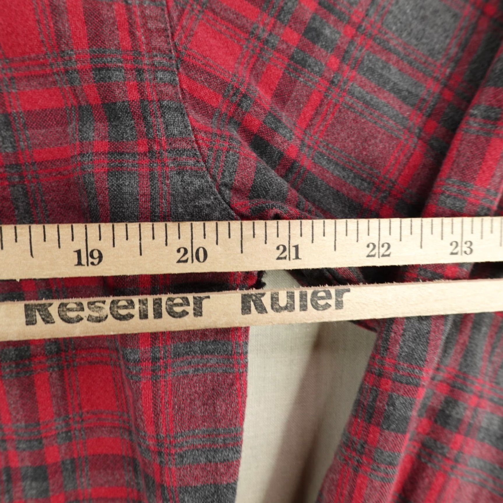 Vintage VINTAGE L.L. Bean Flannel Shirt Mens Small Red Gray Plaid Button-Up Outdoor Utility Size US S / EU 44-46 / 1 - 6 Thumbnail