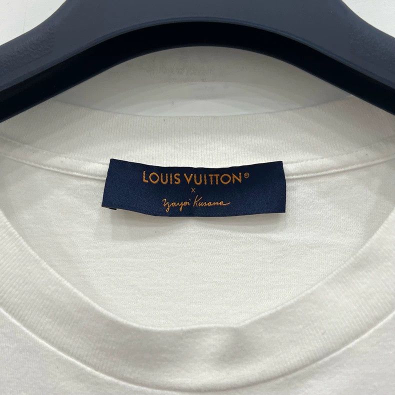 Louis Vuitton Louis Vuitton Kusama Yayoi Pumpkin Short Sleeve Size US L / EU 52-54 / 3 - 5 Thumbnail