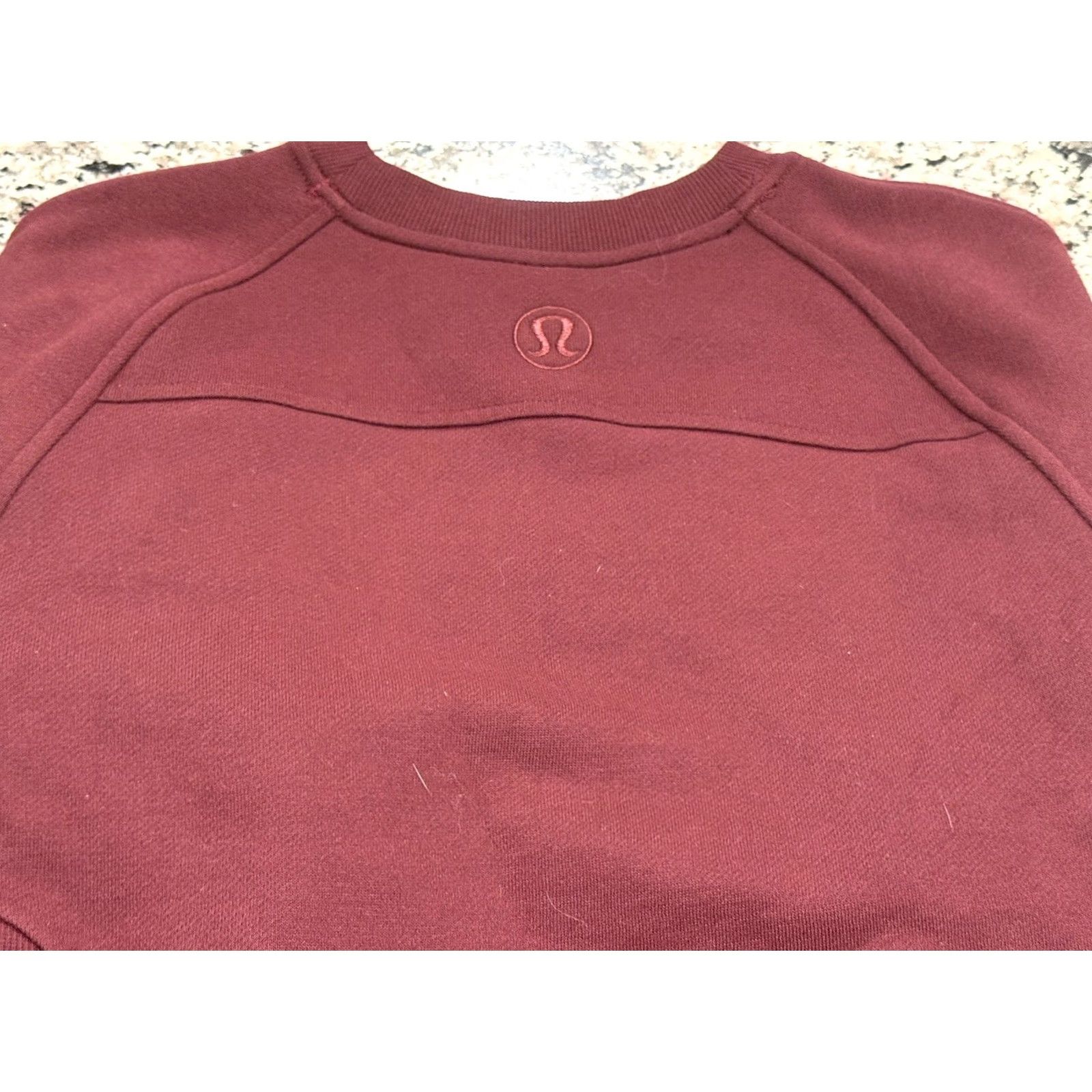 Lululemon Lululemon Scuba Sweatshirt Burgundy M/L Women Pullover Crew Neck Oversized Logo Sequin? Size M / US 6-8 / IT 42-44 - 8 Thumbnail