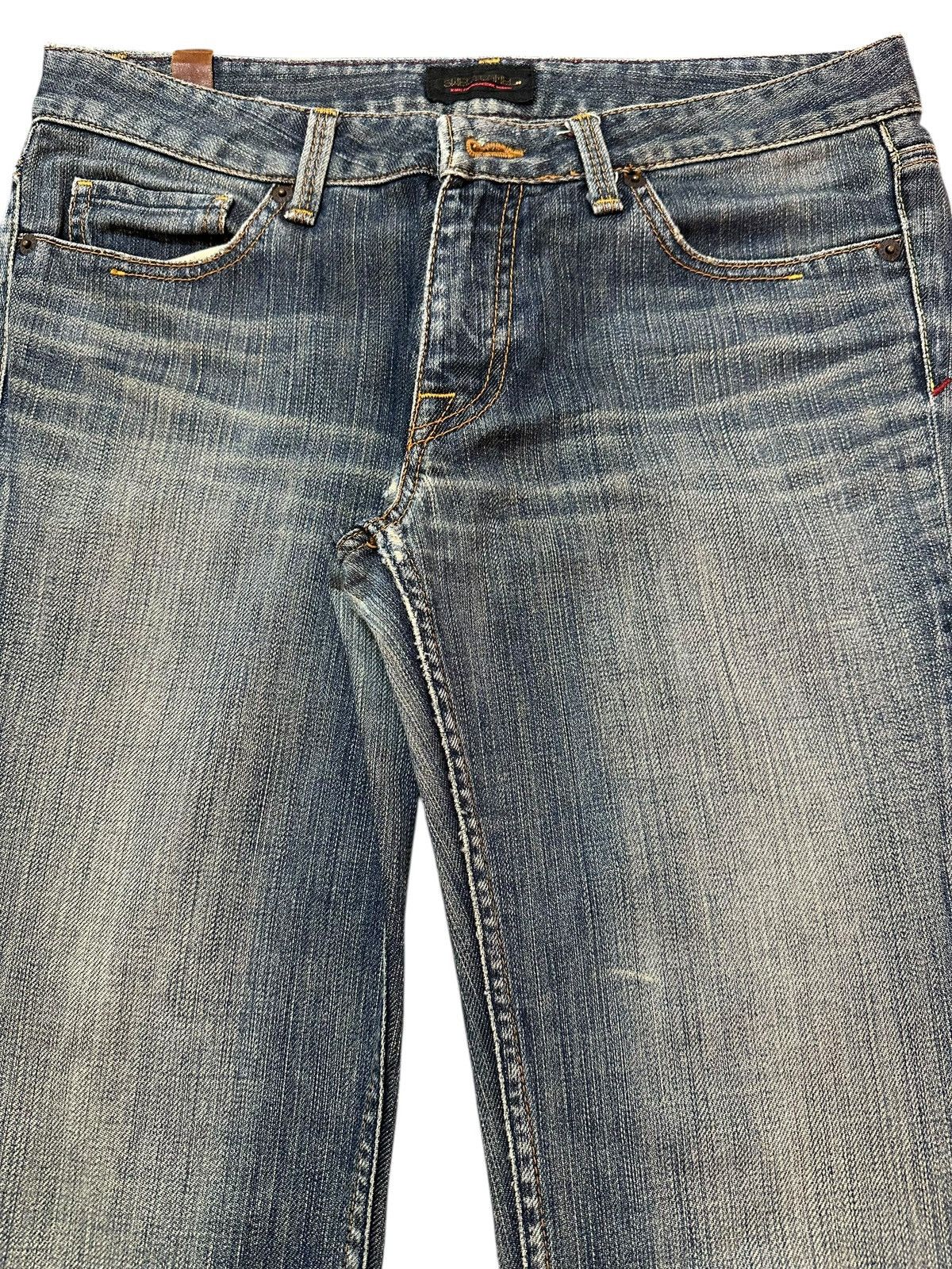 Japanese Brand Vintage Japanese Brand Blue Faded Wash Style Flare Wide Leg Size US 32 / EU 48 - 4 Thumbnail
