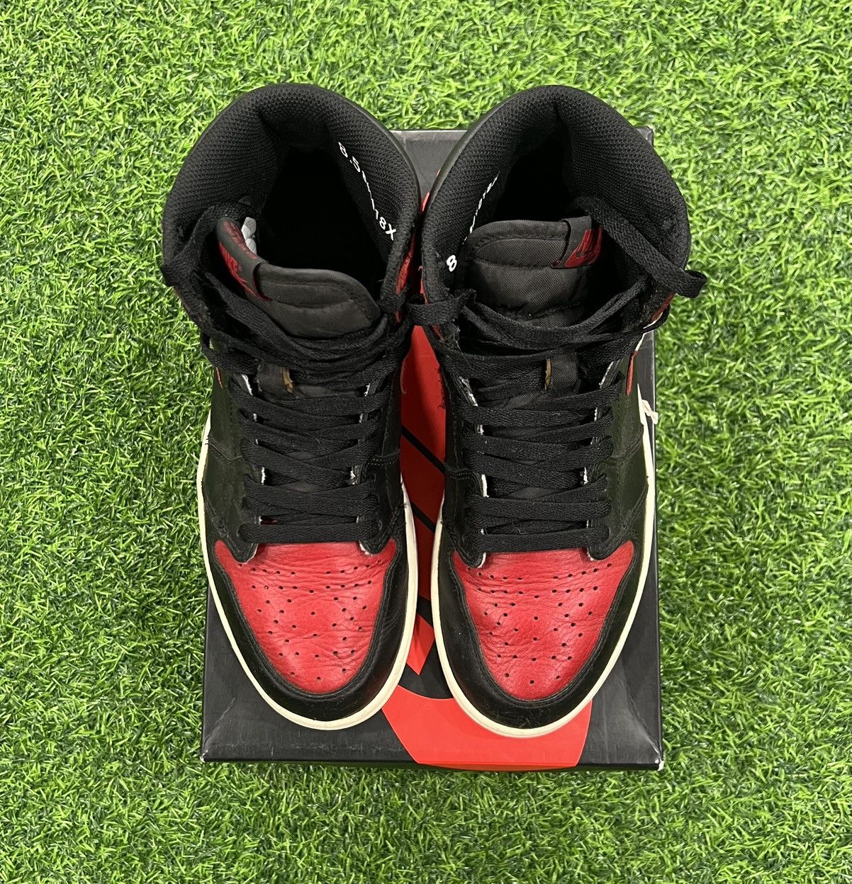 Jordan Brand 2016 Jordan 1 High Og Bred Size US 8.5 / EU 41-42 - 3 Thumbnail