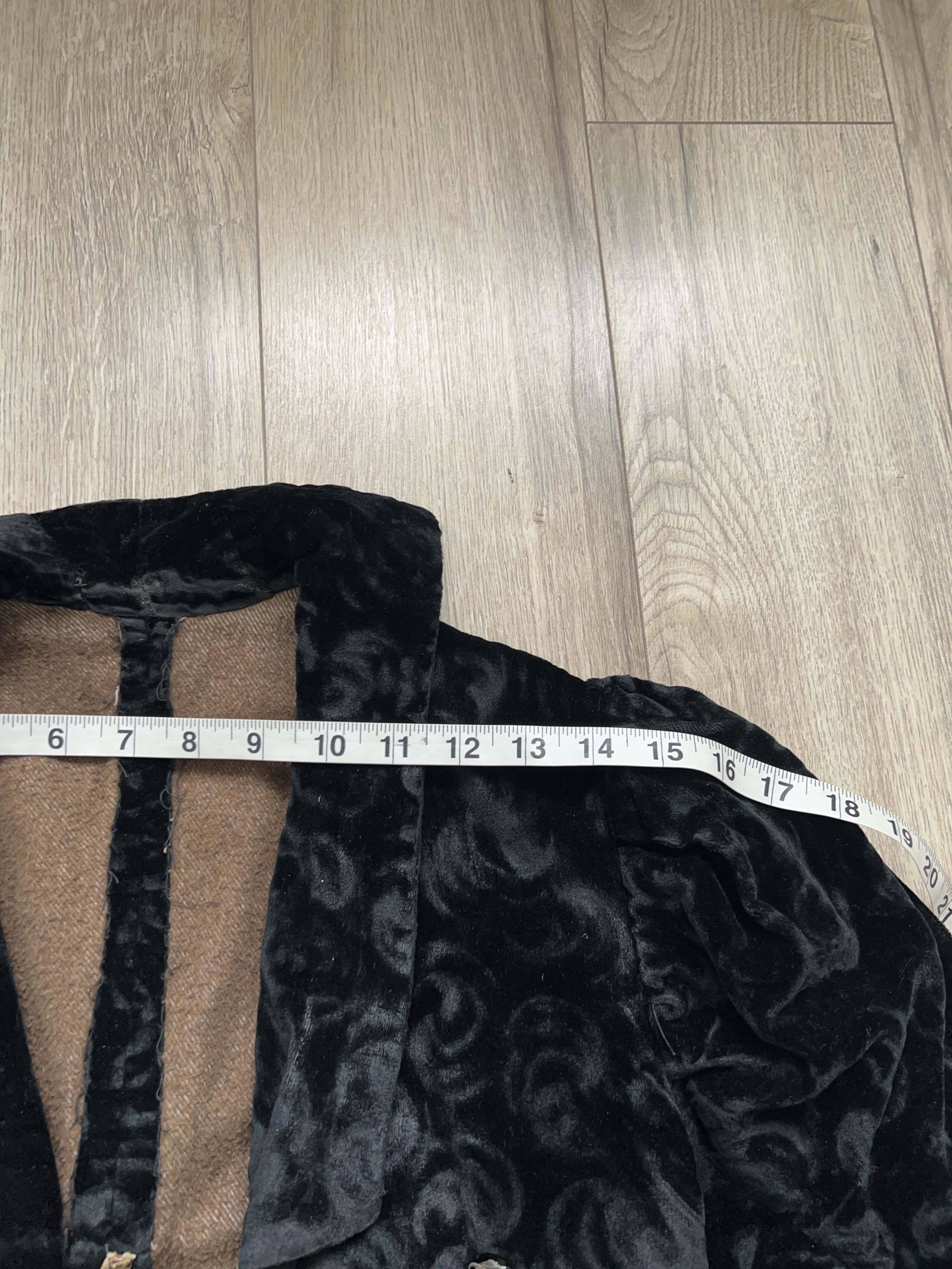 Vintage 19th Century Victorian Era Black Velvet Bodice Blazer Jacket Size ONE SIZE - 7 Thumbnail