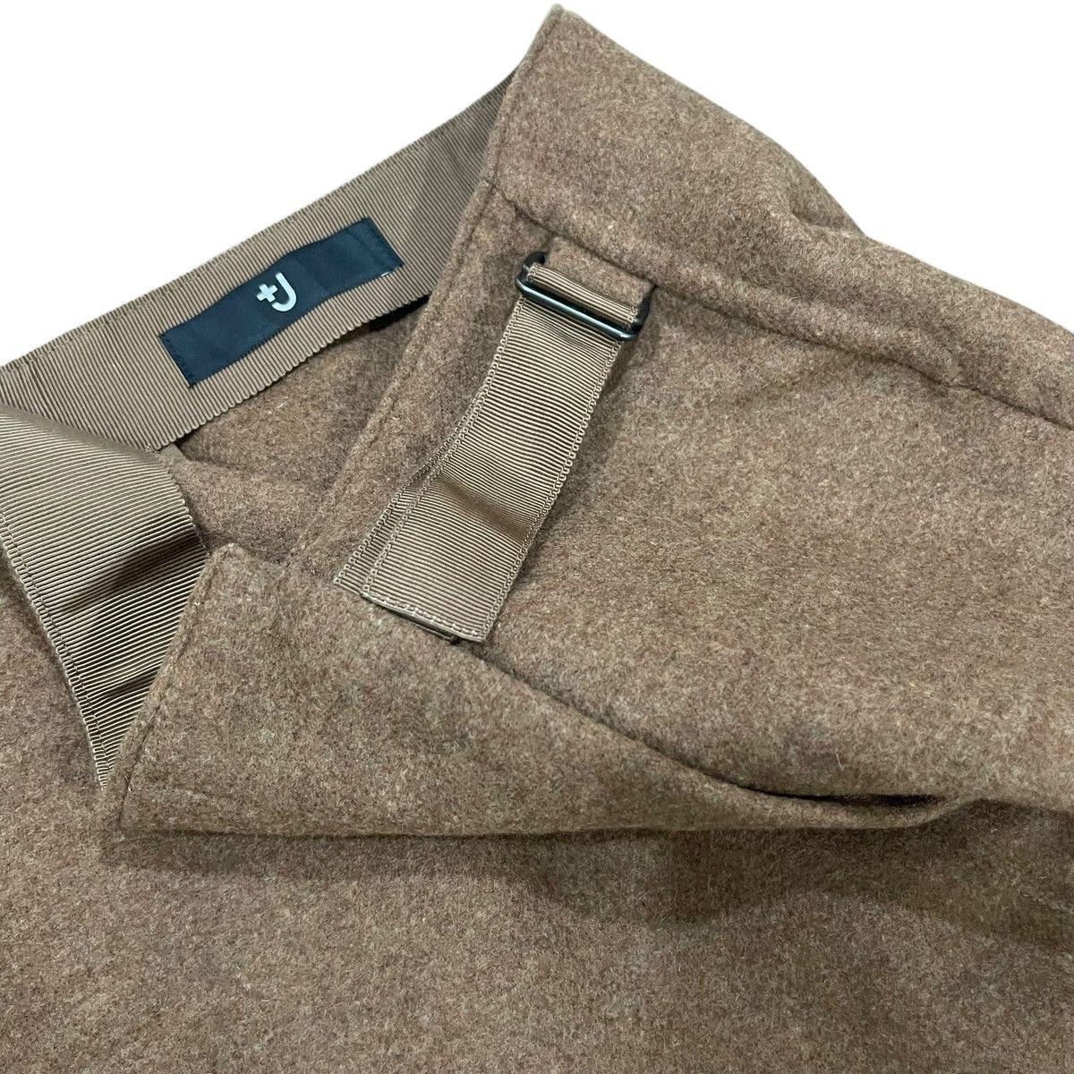 Jil Sander × Uniqlo Jil Sander x Uniqlo Wool Mini Skirt Size 30" / US 8 / IT 44 - 11 Thumbnail