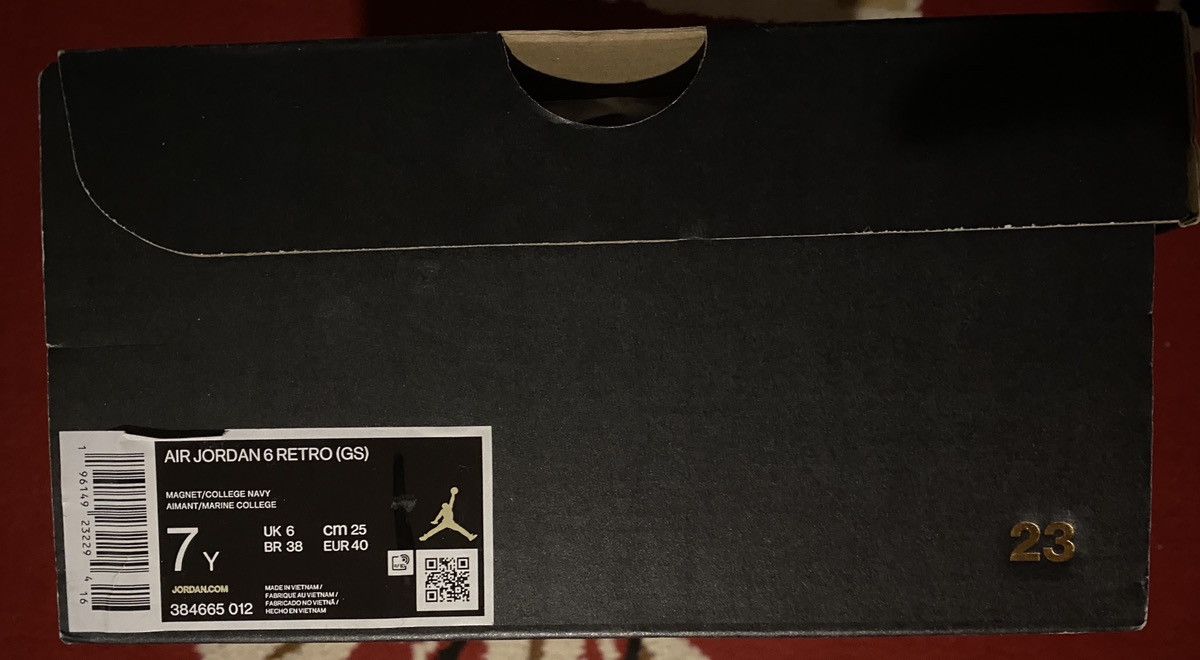 Jordan Brand Jordan 6 Georgetown (7Y) Size US 7 / EU 40 - 7 Thumbnail
