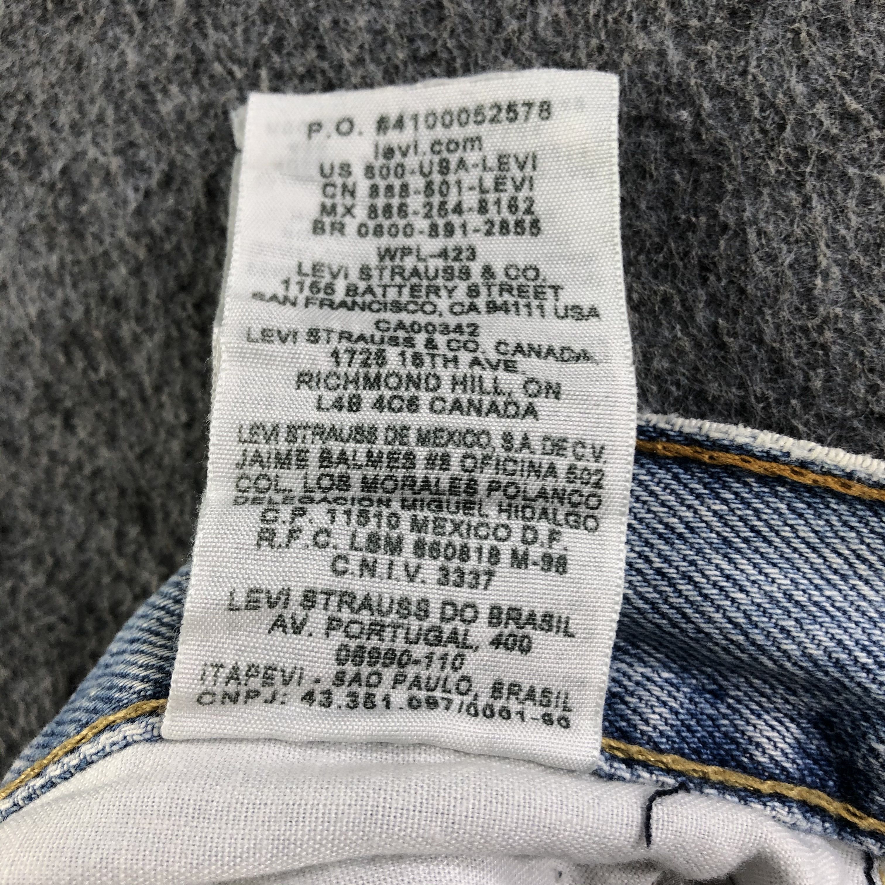 Levi's Vintage Light Wash Levis 505 Jeans-J3320 Size US 35 - 10 Thumbnail