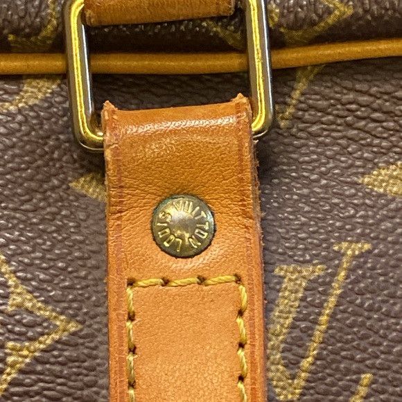 Louis Vuitton Louis Vuitton Sirius 45 Soft Suitcase in Monogram Canvas Size ONE SIZE - 3 Thumbnail