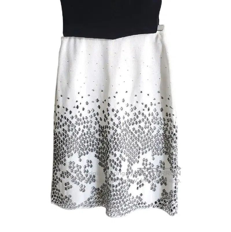 Dior Dior Elegant White Lace Mid. Size 22" - 3 Thumbnail